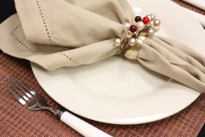 Christmas table settings on a budget