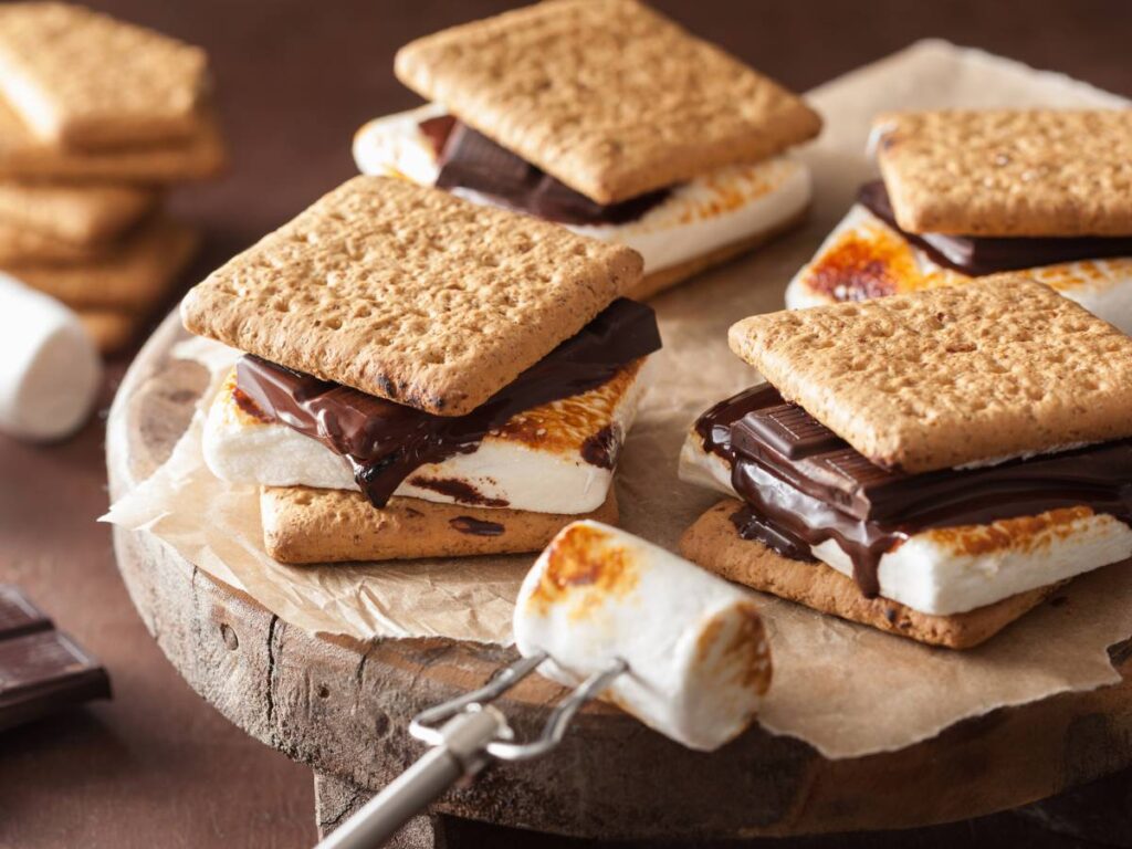 how to make smores insside mocrowave smores and tabletop smores cookers